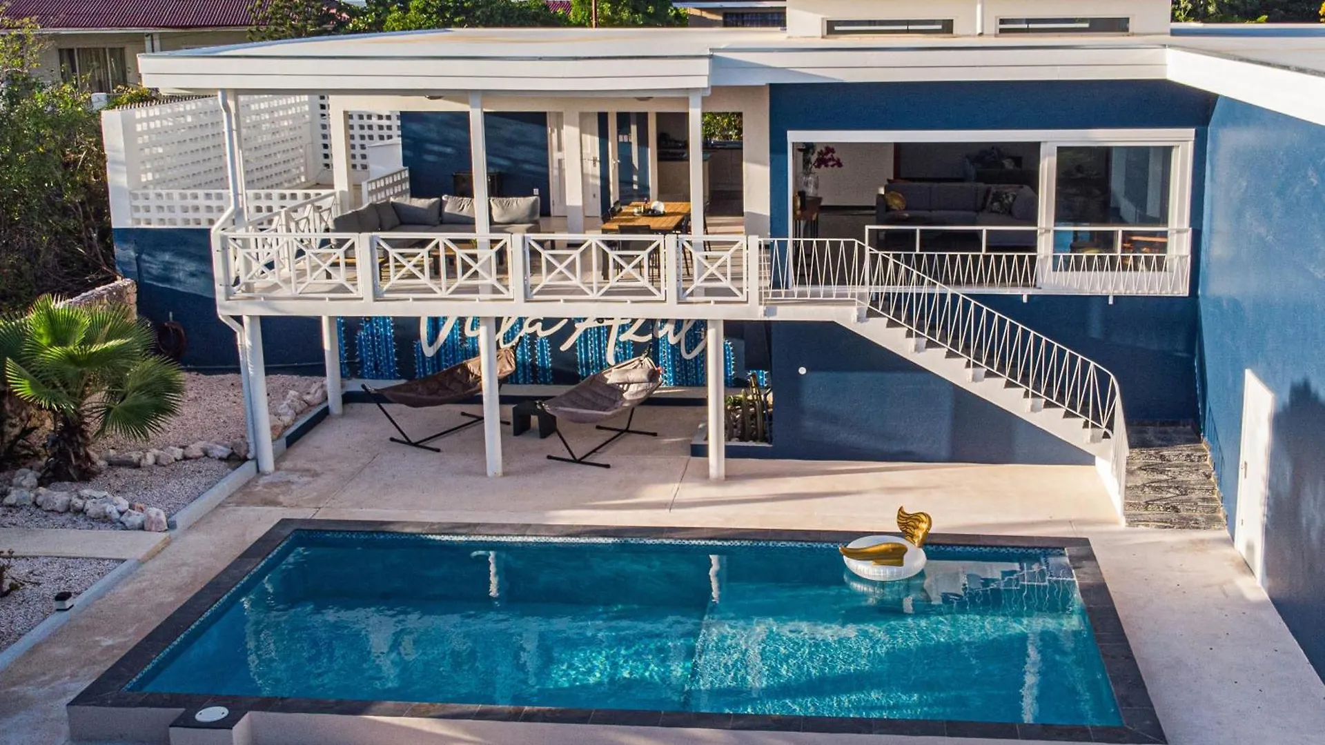 The Blue Ocean Villa / Curacao ウィレムスタッド